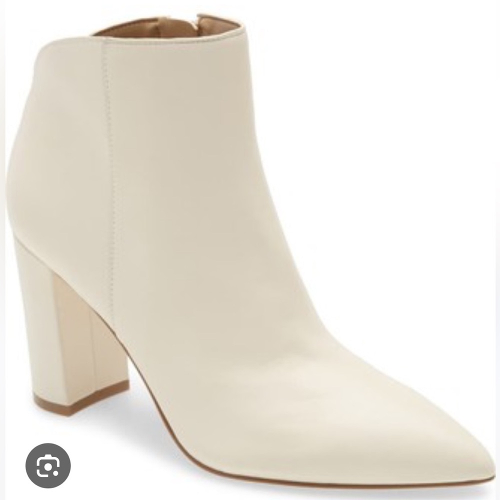 Marc Fisher Unno Pointed Toe Bootie In White Size… - image 1